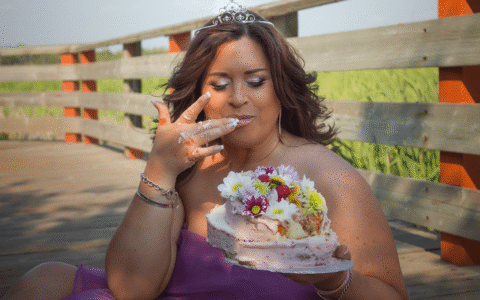 Jacqueline Biollo is a motivational leader who writes a weekly column for Ladiescorner.ca