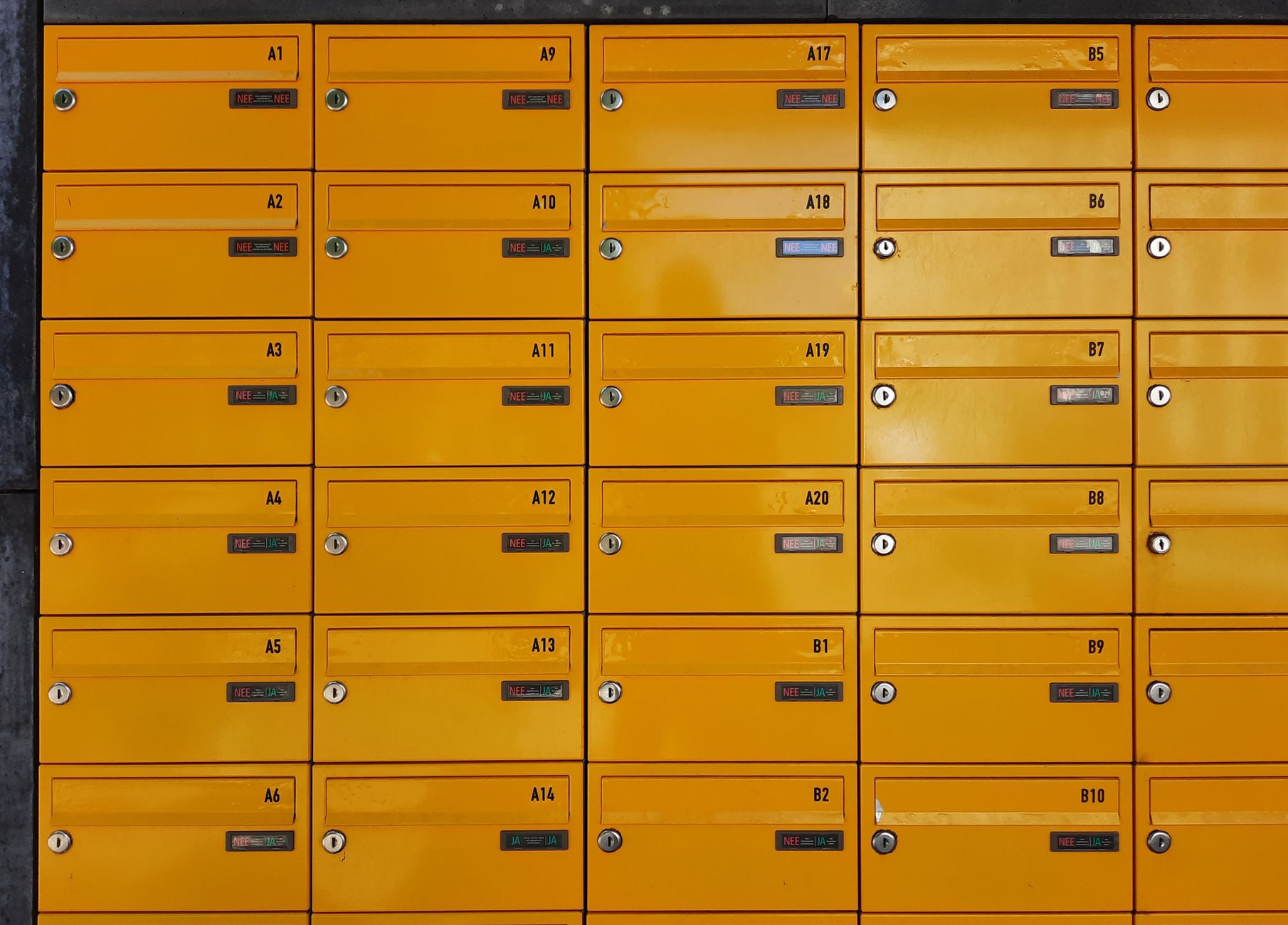 Canada Post to Shift 500,000 More Urban Addresses to Community Mailboxes by Late 2026