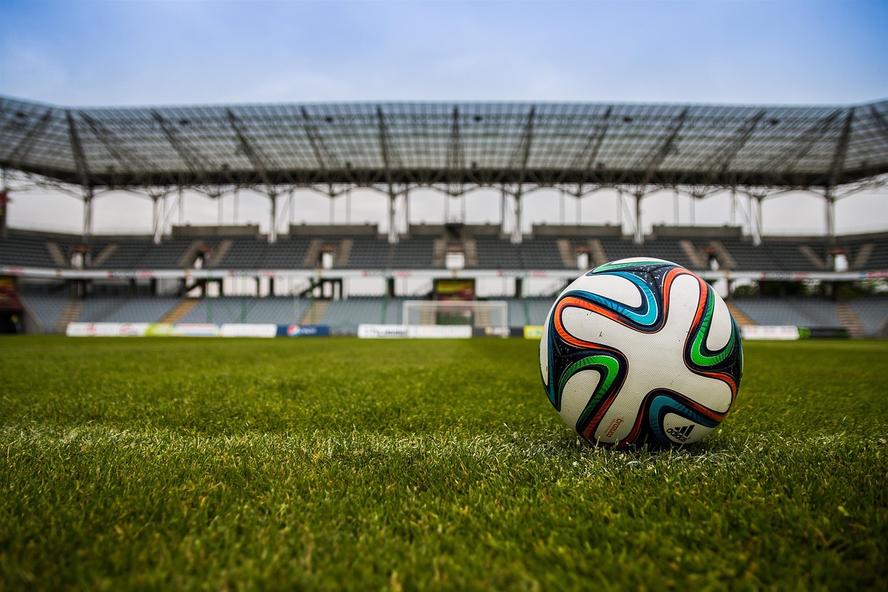 Netherlands Dominance and Japan's Historic Advance Highlight World Cup Day 10