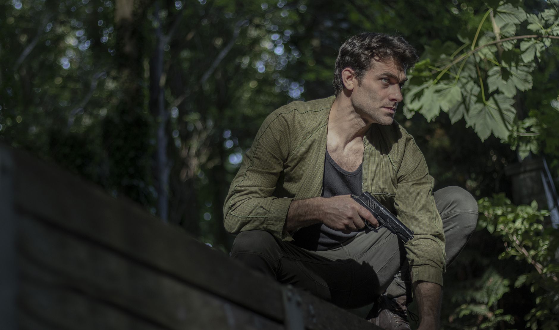 Cape Fear 2026: How Apple TV+'s Gritty Series Remake Redefines the Modern Psychological Thriller