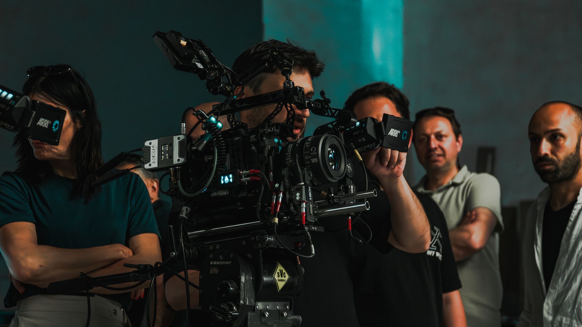 The Power of Creative Risk: Why Christopher Nolan Rejects Hollywood's Safe Path