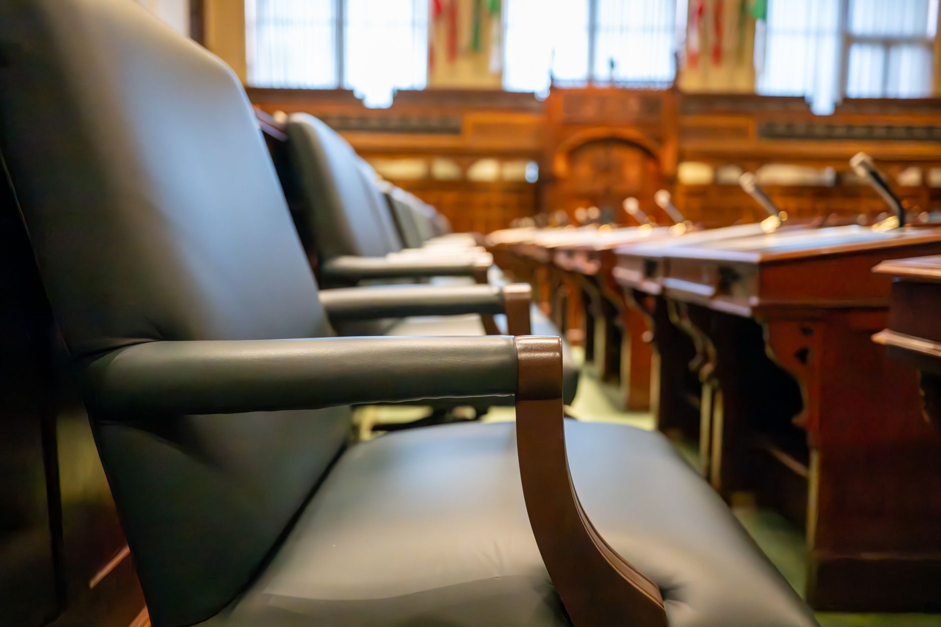 Federal Election Agency Vacancies Spark Intense Concerns Over U.S. Midterm Integrity
