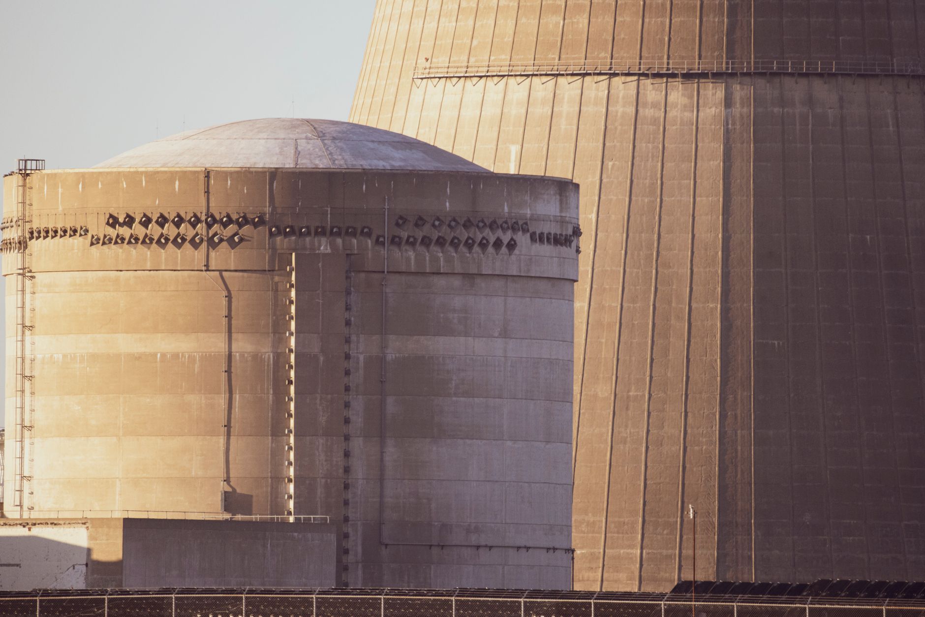 Washington and Riyadh Seal Landmark US-Saudi Civilian Nuclear Agreement