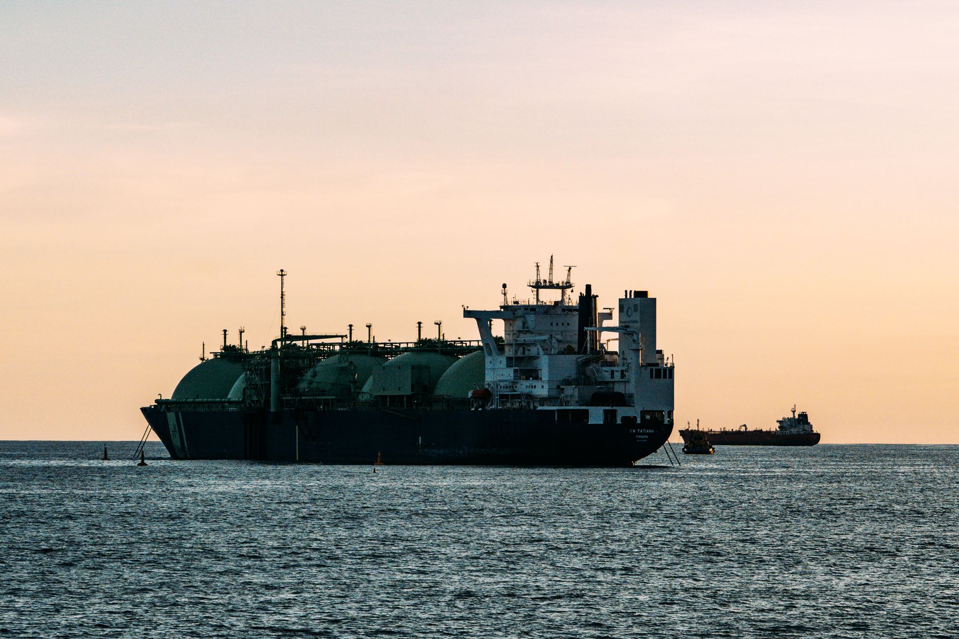 Iran and Oman Near Historic Strait of Hormuz Maritime Security Agreement to Protect Global Shipping