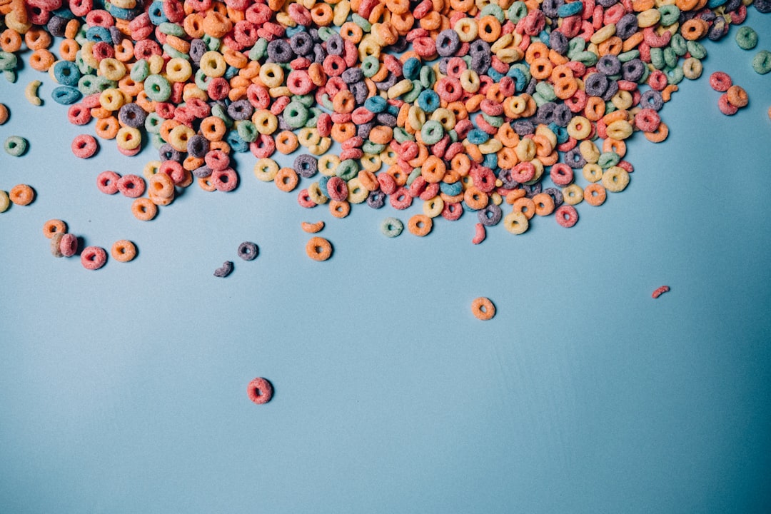 Kellogg Accelerates Plan to Remove Artificial Cereal Dyes in the United States